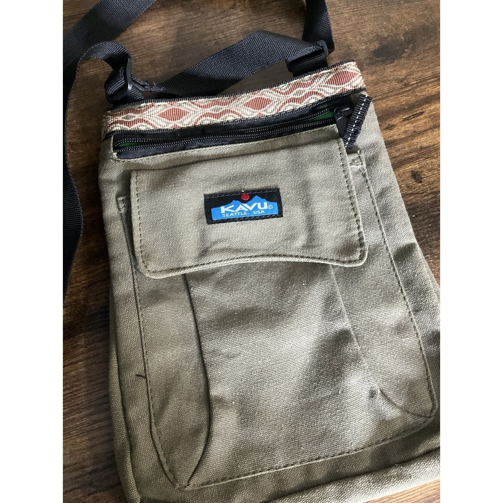 KAVU Keeper Travel Bag Crossbody Sling Bag Canvas Olive Color Purse - Picture 2 of 6